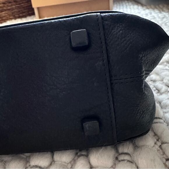 Levenger Convertible Black Leather Briefcase Tote Handbag - Picture 9 of 11